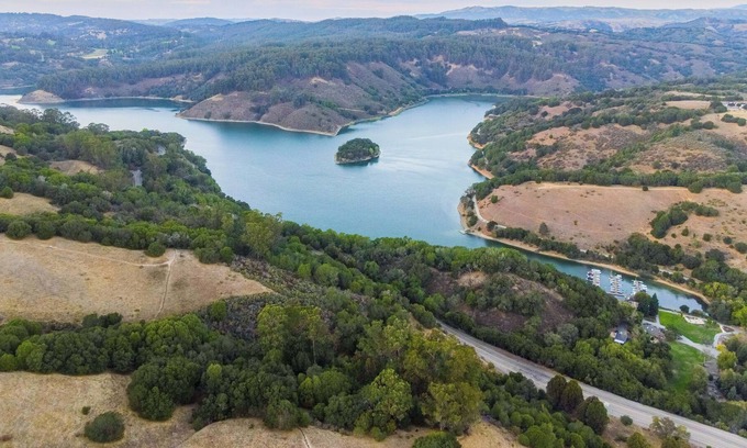 Castro Valley House | Zen Zone Retreat w/ Gorgeous Views of the Bay Area