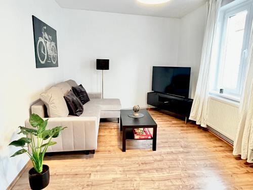 Mitte Apartment | Zentrales City Apartment bis 4 Personen mit Küche und Wohnzimmer - 54m²