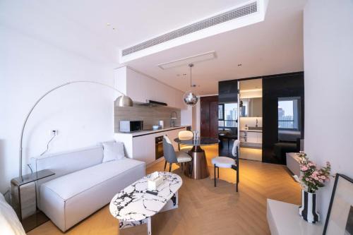 Dapuqiao Apartment | ZHome-Count luxury apartment