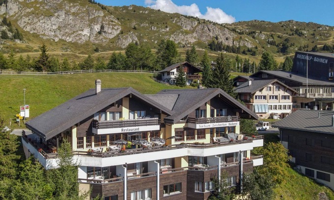 Riederalp Apartment | Zurschmitten 12 1. UG Süd by Interhome