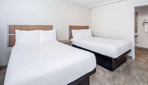 Room, 2 Twin Beds, Accessible, Non Smoking (Mobility, Roll-In Shower)