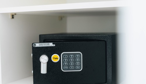 Camera Queen Superior