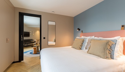 Premium Room