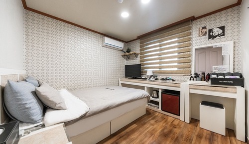 Room (Standard room)