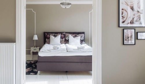 Suite, 1 King Bed