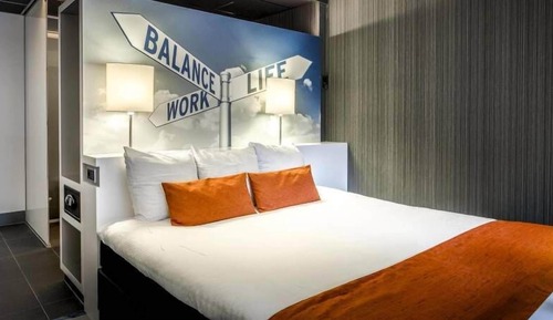 Double Room (Small)