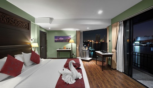 Deluxe Room, Balcony, River View