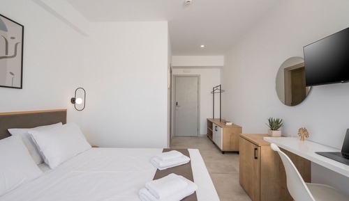 Queen room with Sea View