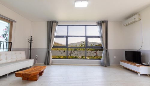 Basic Room, 1 Bedroom (Sun)