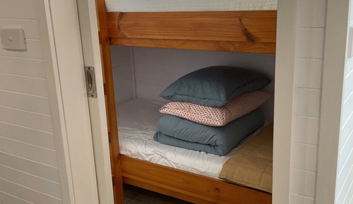 Studio Suite, Multiple Beds, Kitchen, Garden View