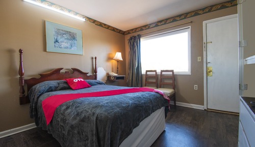 Room, 1 Queen Bed, Smoking