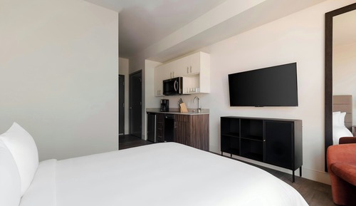 Room, 1 Queen Bed