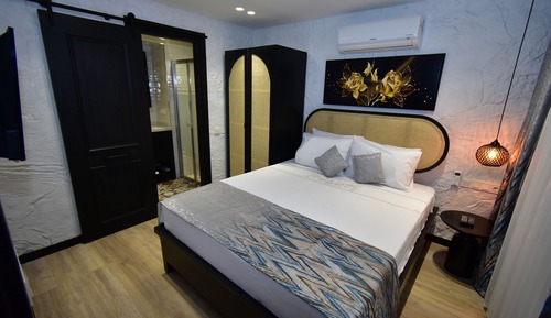 Classic Room