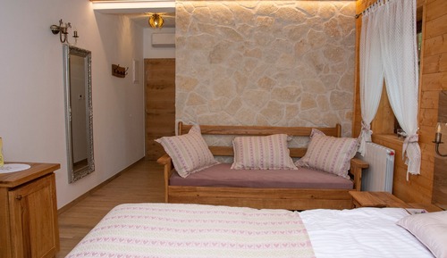 Luxury Quadruple Room