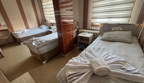 Comfort Triple Room