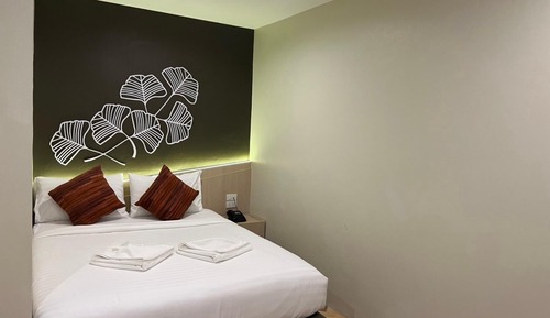 Standard Double Room, 1 Queen Bed, Non Smoking, Refrigerator