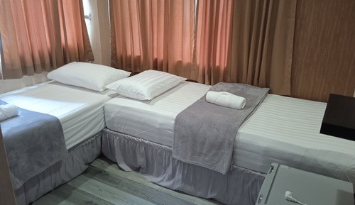 Basic Twin Room