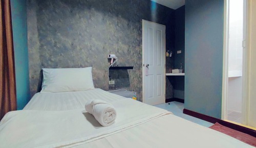 Basic Single Room