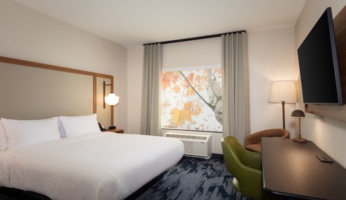 Standard Room, 1 King Bed
