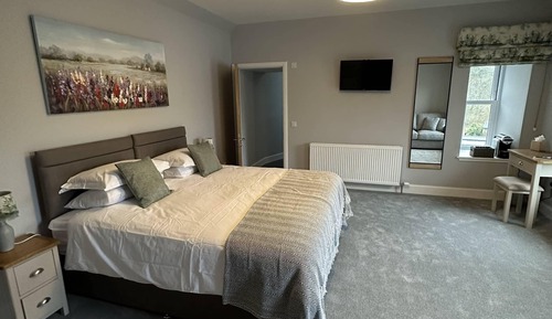 Deluxe Double or Twin Room, 1 King Bed, River View