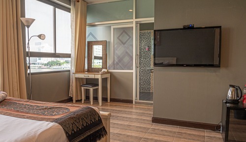 Deluxe Room - River View