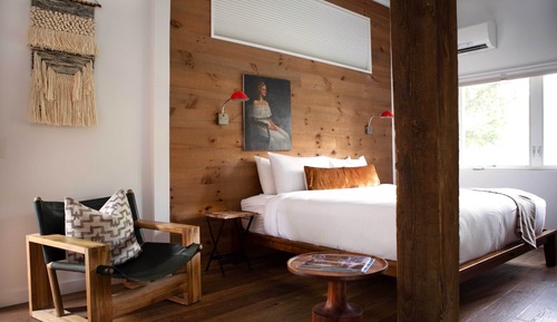 Economy Room, 1 King Bed, Balcony, Ground Floor