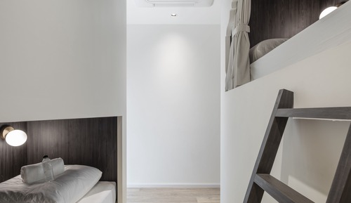 Standard Shared Dormitory, Men only