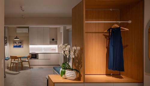 Deluxe Studio Apartment N