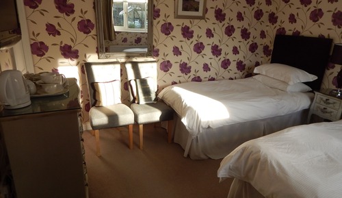 Twin Room, Ensuite, Garden View