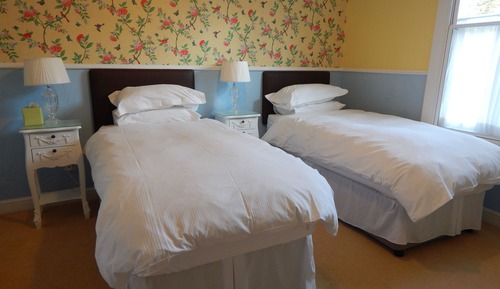 Twin Room, Ensuite
