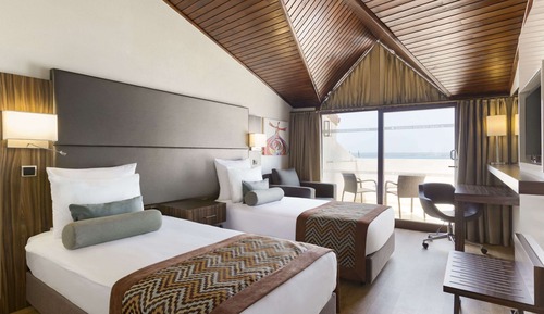Family Room, Sea View