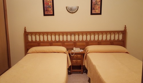 Economy Room (2 Beds)