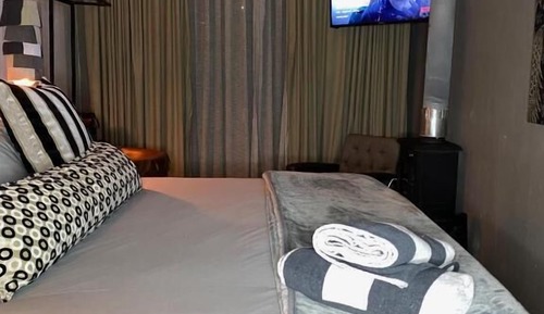 Deluxe Room, 1 Bedroom, Non Smoking