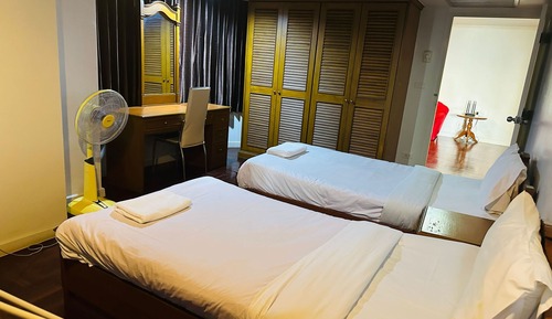 Deluxe Double or Twin Room