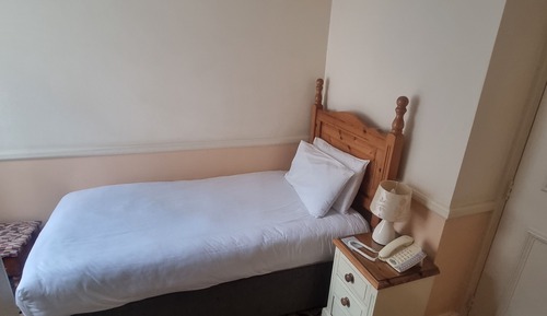 Standard Single Room
