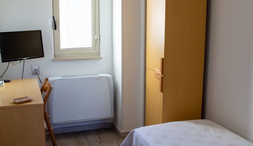 Basic Single Room