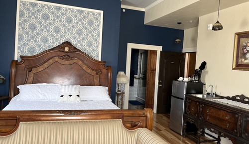 Premier Single Room