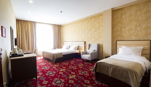 Panoramic Triple Room