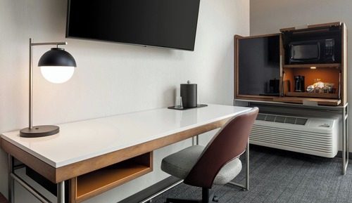Standard Room, 2 Queen Beds (Mobility Accessible, Tub)