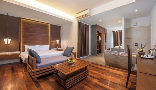 Interconnecting Family Suite
