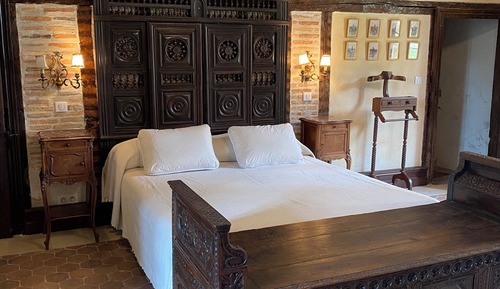 Traditional Suite, Park View