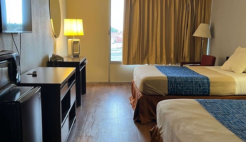 Basic Room, 2 Double Beds, Non Smoking