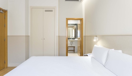 Business Single Room