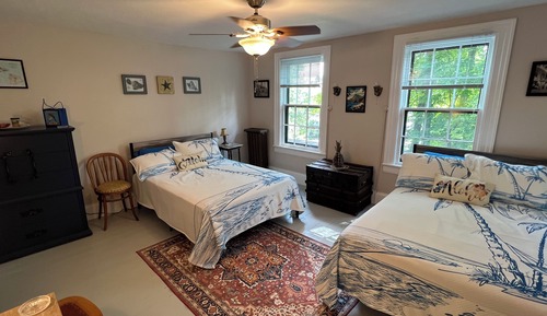 Superior Room, 2 Double Beds, Shared Bathroom