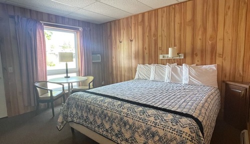 Basic Single Room
