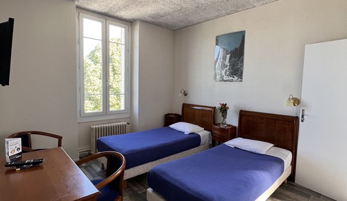 Comfort Triple Room