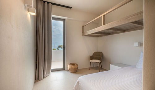 Executive Suite, 2 Bedrooms, Jetted Tub, Sea View
