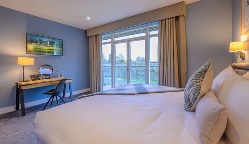 Family House, 4 Bedrooms, Garden View