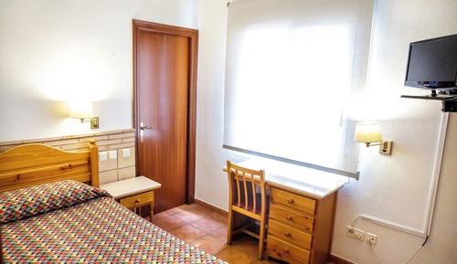 Standard Single Room