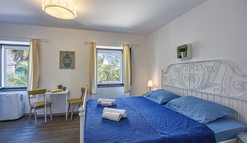 Family Studio (Blue Studio Apartment)